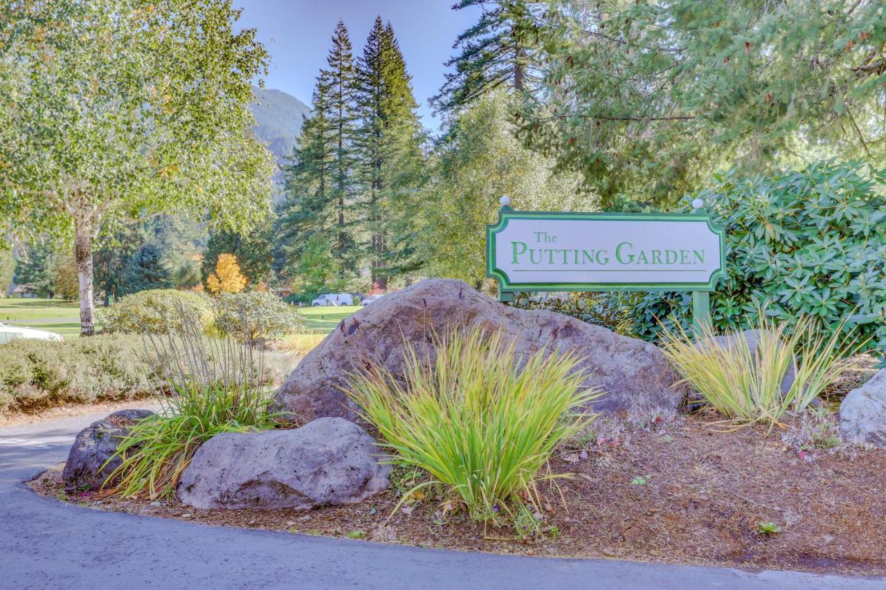 Fairway Estates Retreat Hotel Welches Bagian luar foto